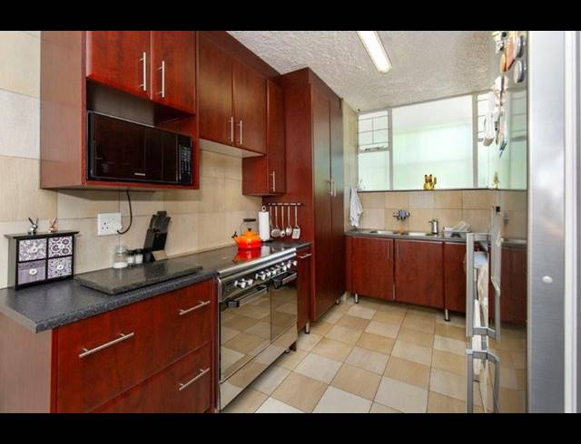 2 BEDROOM APARTMENT FOR SALE IN BEDFORD GARDENS